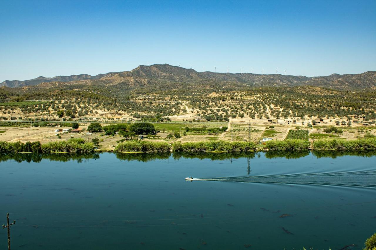 Casa Rural Griso Riba-roja d'Ebre Kültér fotó
